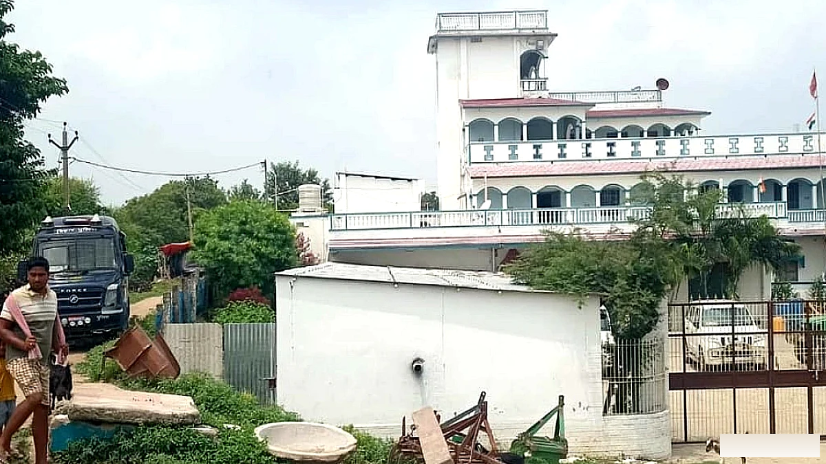 बिहार: ईओयू की टीम ने बीबीओएस के उप निदेशक अजय कुमार सिंह के आवास व व्यापारिक ठिकानों पर की बड़ी कार्रवाई