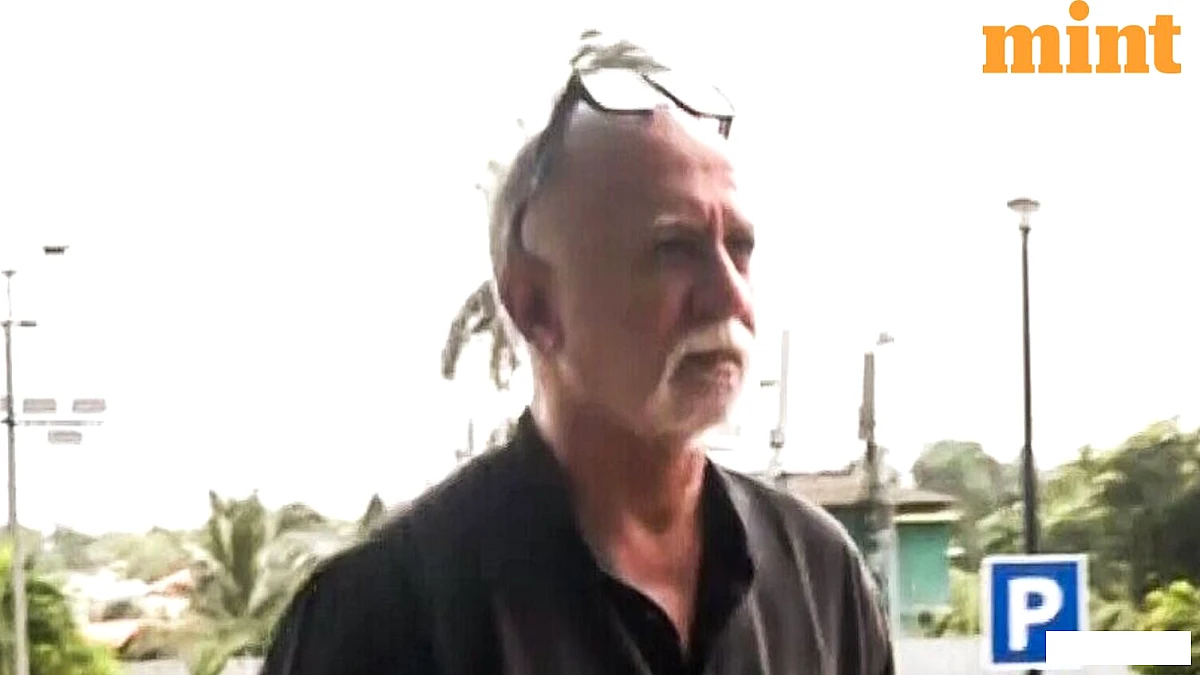 सुप्रीम कोर्ट ने तहलका के पूर्व प्रधान संपादक को 2 सप्ताह के भीतर आत्मसमर्पण करने को कहा
