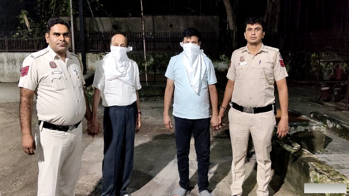 सत्य निकेतन हादसे में बिल्डिंग के मालिक, पत्नी और बेटे को गिरफ्तार