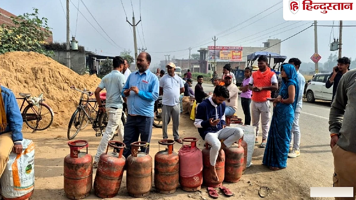 एलपीजी सिलेंडर बुकिंग और रेट: ग्रामीण क्षेत्रों में डिलीवरी की चुनौतियां, 25 दिन में फिर से बुकिंग संभव, आज के दाम स्थिर